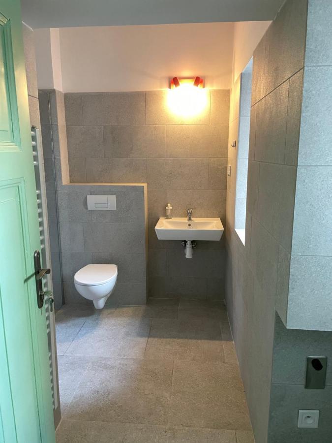 Red&Black Apartment City Centr, Na Hradbach 118 ออสตราวา ภายนอก รูปภาพ