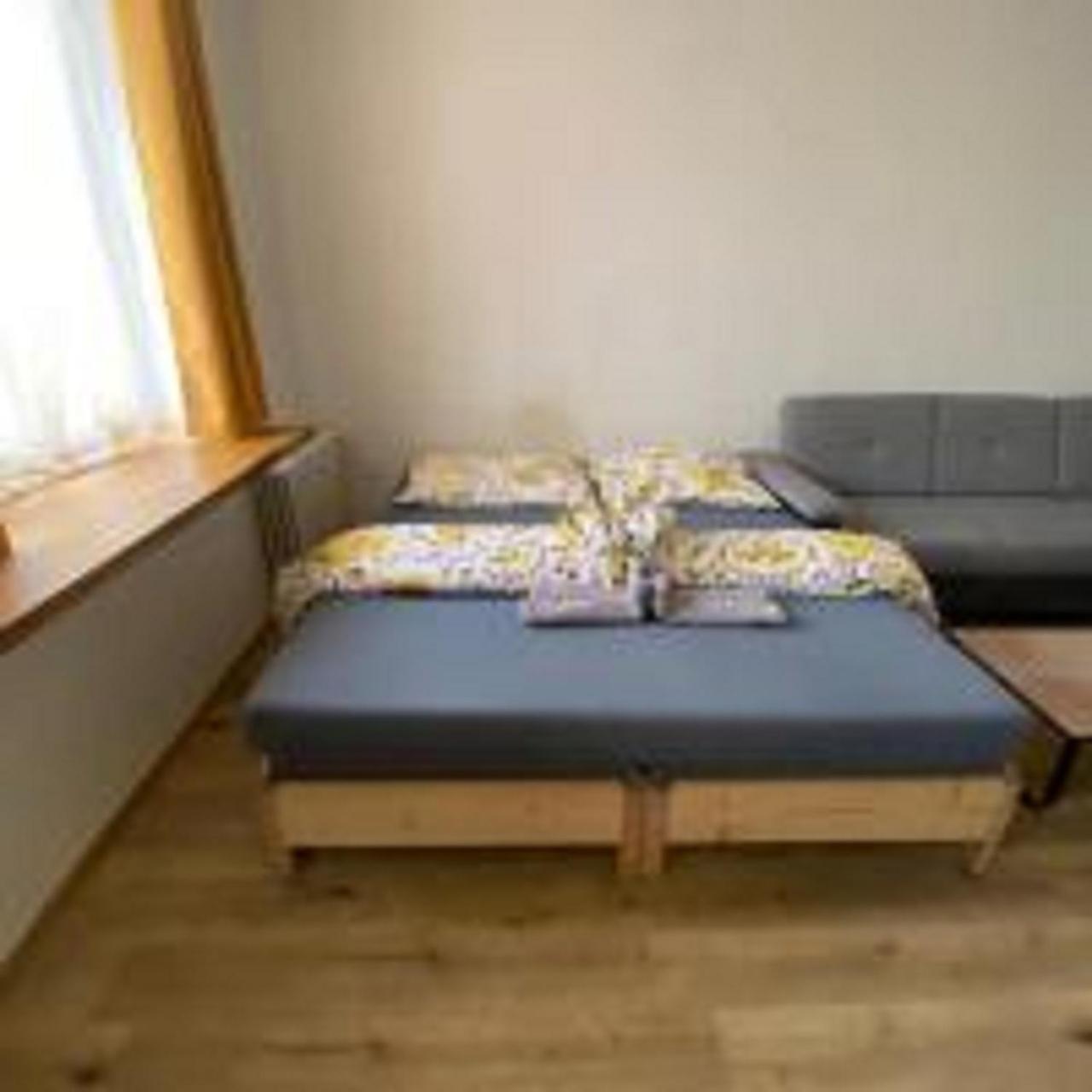 Red&Black Apartment City Centr, Na Hradbach 118 ออสตราวา ภายนอก รูปภาพ