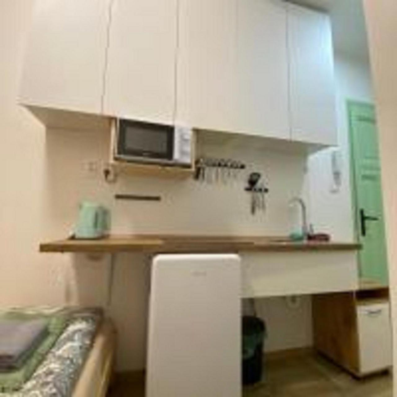 Red&Black Apartment City Centr, Na Hradbach 118 ออสตราวา ภายนอก รูปภาพ